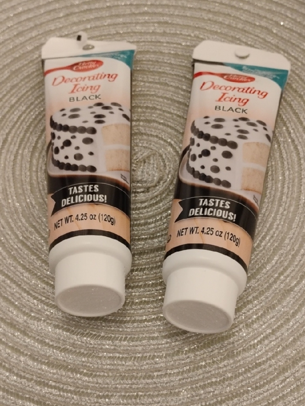 Betty Crocker Black Decorating Icing